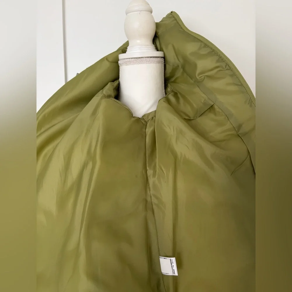 Merona Olive Green Quilted Puffer Vest with High Collar and Pockets Women’s Sm